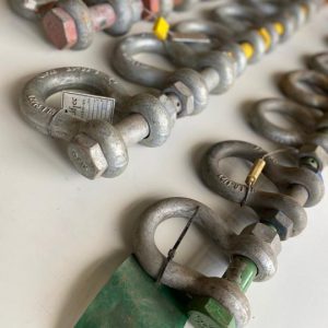 MANILHA CURVA GALVANIZADA