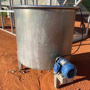 TANQUE MISTURADOR  500L