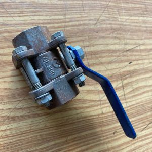 VALVULA ESFERA TRIPARTIDA